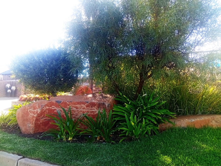 4 Bedroom Property for Sale in Heuwelsig Free State